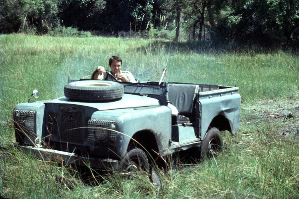 Why study baboons on foot 12 CurtBusse Okavango0073